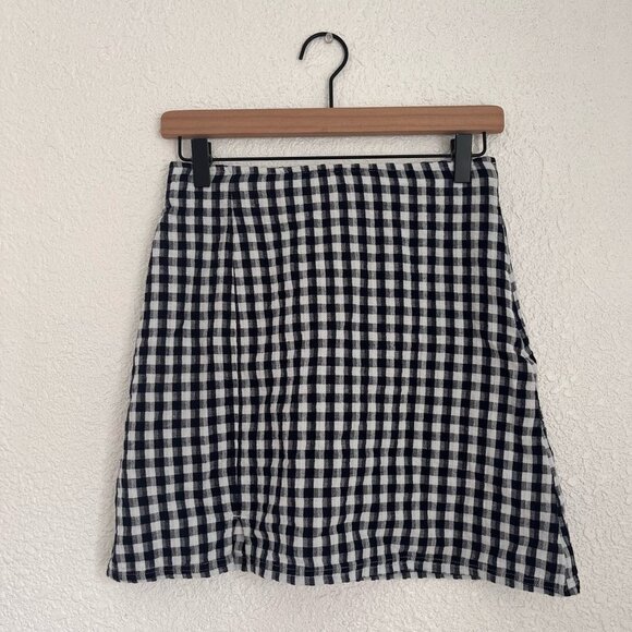 American Eagle Outfitters Dresses & Skirts - American Eagle Checkered Mini Skirt